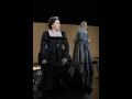 Howarth as Mary Stuart, Vargas as Anne