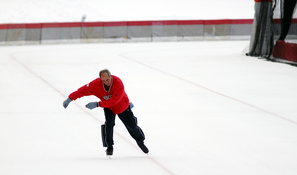 Skating laps