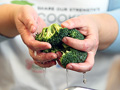 Washing broccoli