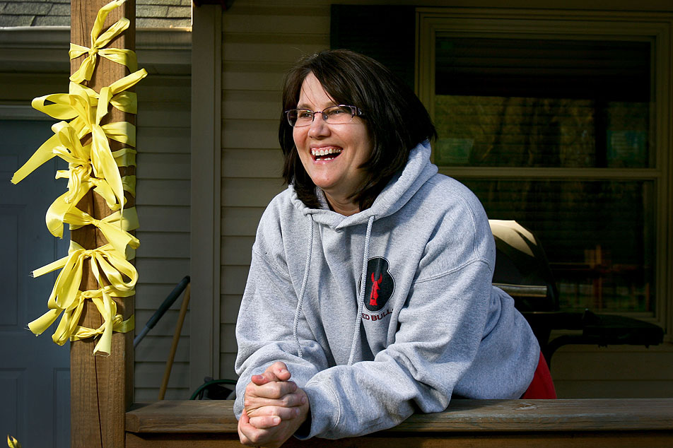 Tina Kerska and her yellow ribbons