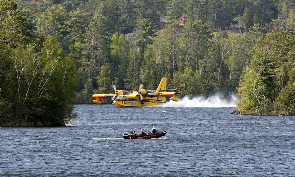 Tanker plane