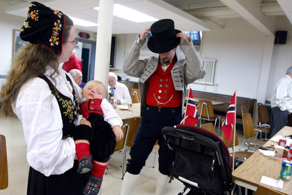 Celebrating Syttende Mai, Norwegian Constitution D