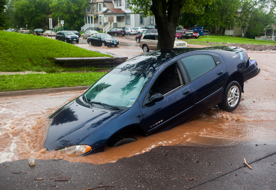 Car in sinkhole