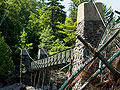 Swinging bridge