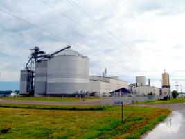 Federal ethanol standard comes under new scrutiny