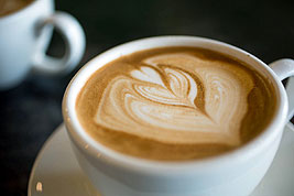 Coffee Shops Minneapolis on Peace Coffee Shop Head Barista Jackson O Brien Poured This Example Of