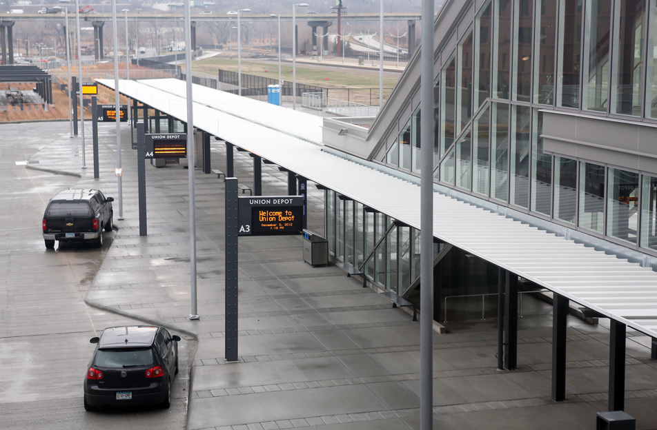 Bus platform