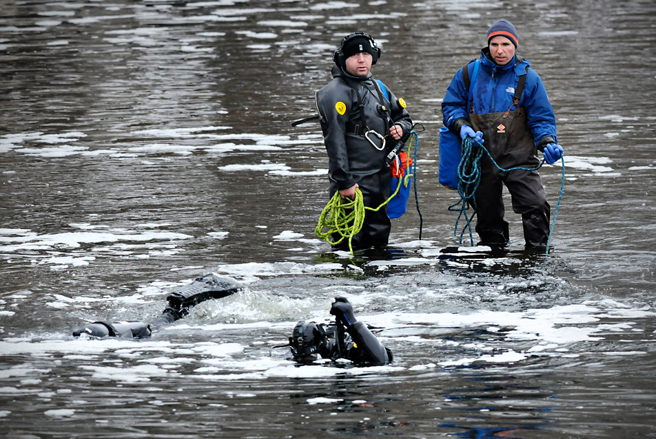Cold Spring divers