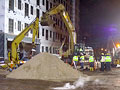 Extracting heavy equipment