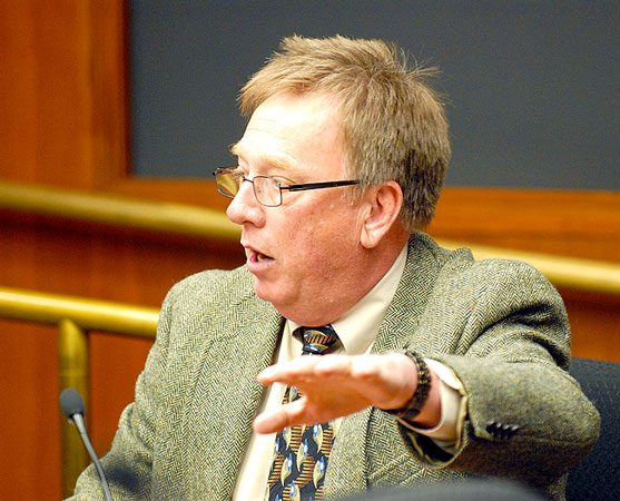 Al Lund, executive director of Allied Charities of Minnesota, a gambling trade group, asked for patience as gambling operators rolled out electronic pull-tabs. A House Commerce committee meeting Jan. 16, 2013, studied how the games are measuring up to financial expectations in the Vikings stadium financing plan.