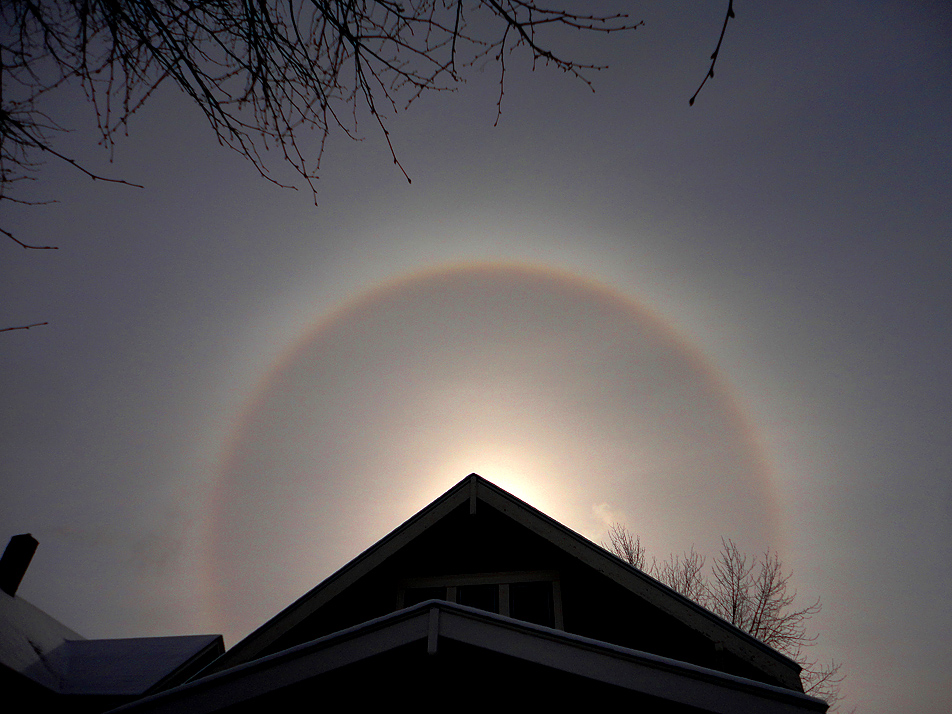 Sun halo
