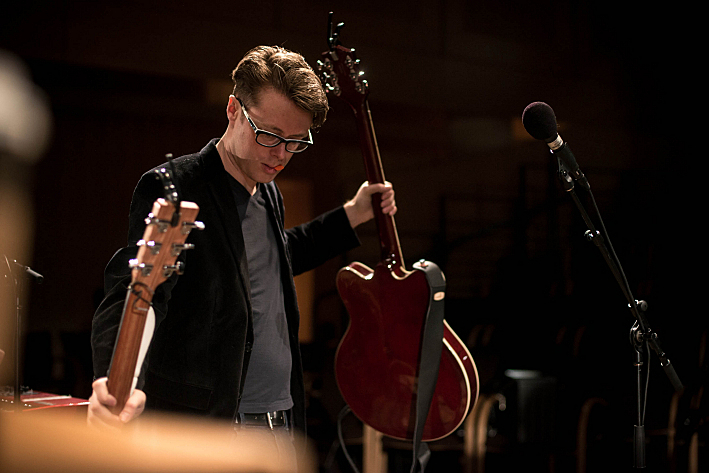 Jeremy Messersmith performs in The Forum at Minnesota Public Radio. Jeremy Messersmith performs in The Forum at Minnesota Public Radio.