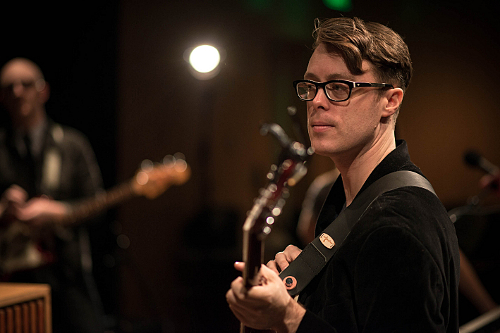 Jeremy Messersmith performs in The Forum at Minnesota Public Radio. Jeremy Messersmith performs in The Forum at Minnesota Public Radio.