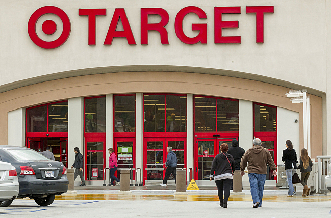 Target asks customers to leave firearms at home | Minnesota Public