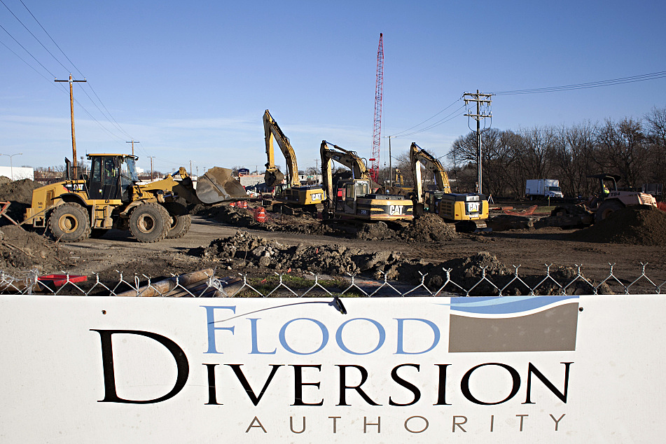 Red River flood diversion project gets funding boost Minnesota Public Radio News